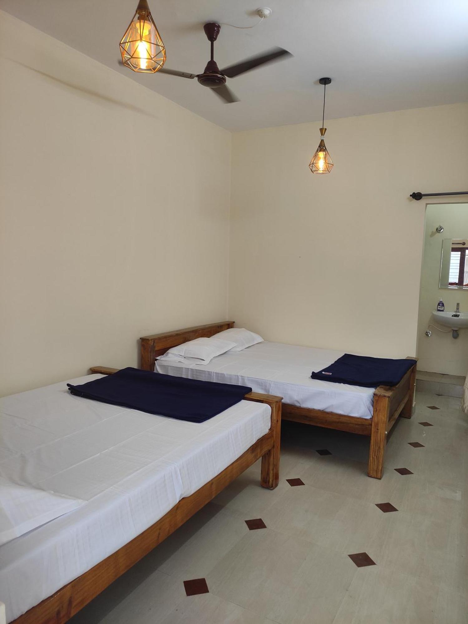 Nest Inn Service Rooms Chikmagalūr 外观 照片